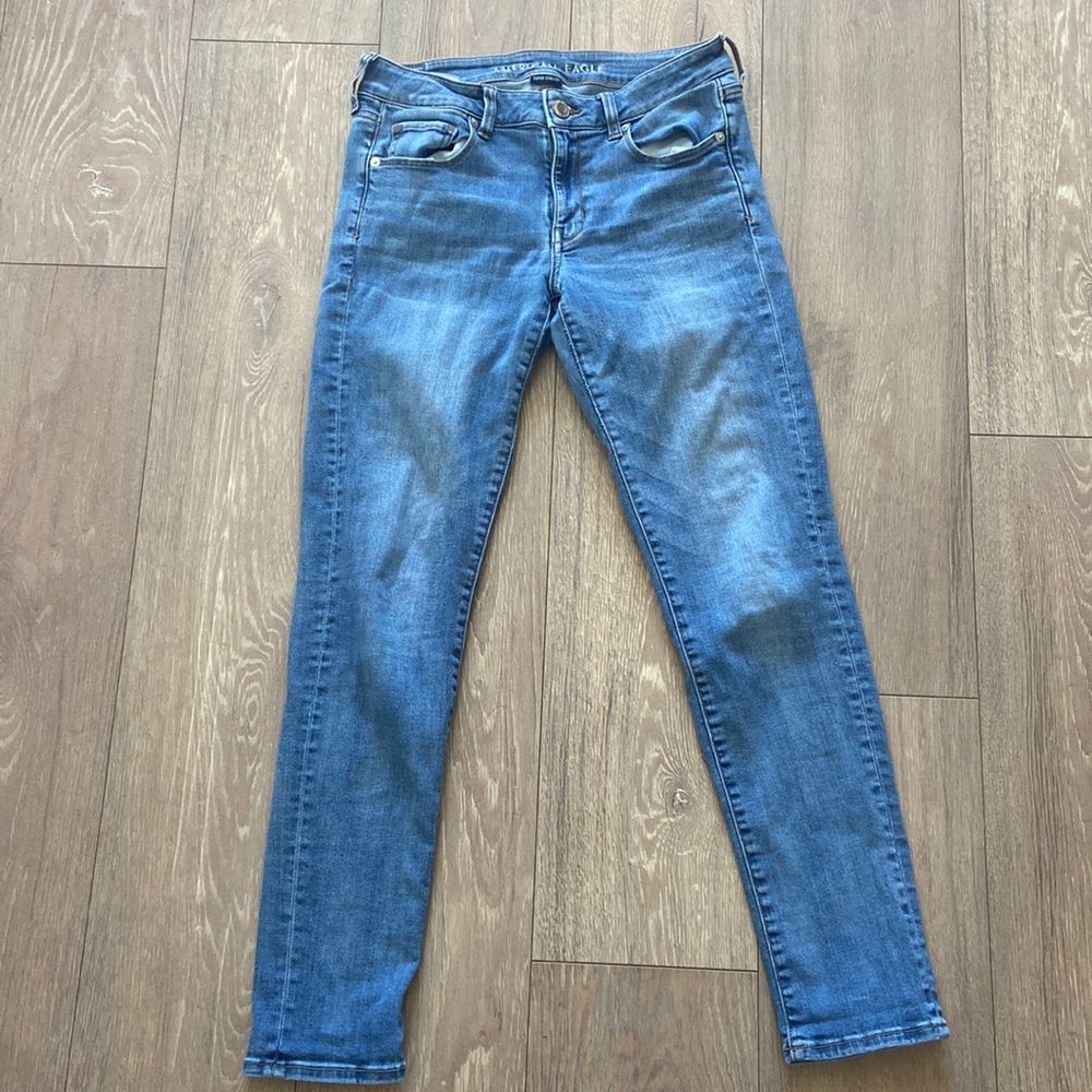 American Eagle Classic Straight Jean